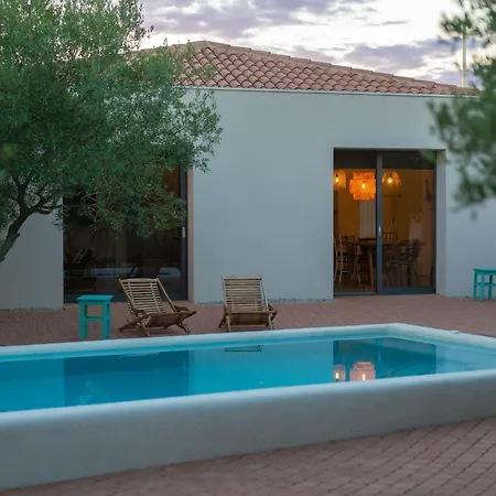 Margari Mit Privatem Pool By Interhome Linardići