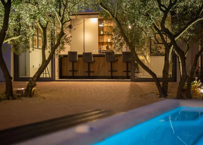 Margari Mit Privatem Pool By Interhome * Linardići