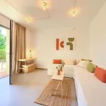 Margari Mit Privatem Pool By Interhome بيت للعطل *