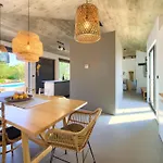 Margari Mit Privatem Pool By Interhome Case de vacanță *
